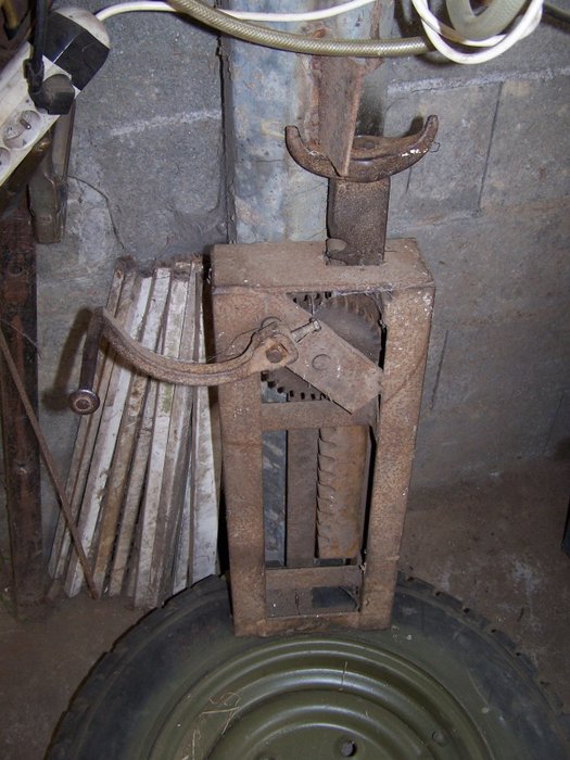 607744cricpourpneus001.jpg