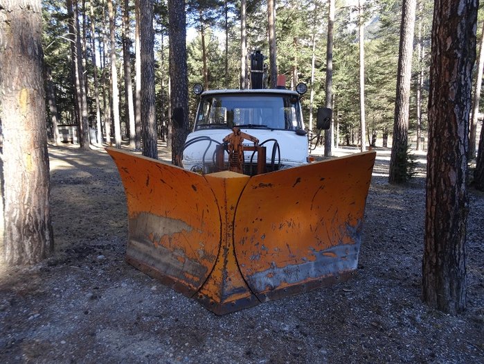 Unimog 01.jpg