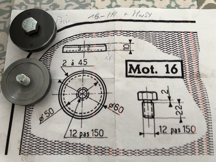 Buchsenhalter mot. 16-07.jpg