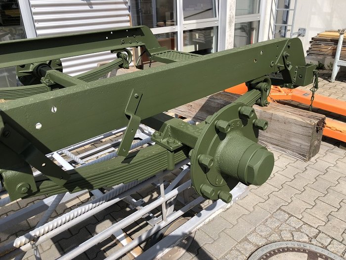 Chassis 02.jpg
