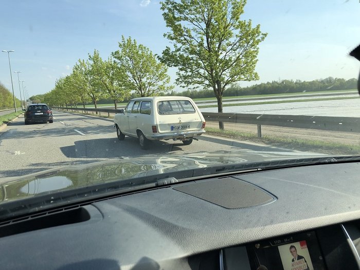 Opel (à tarte).jpg