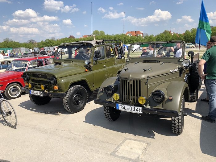 GAZ 04.jpg