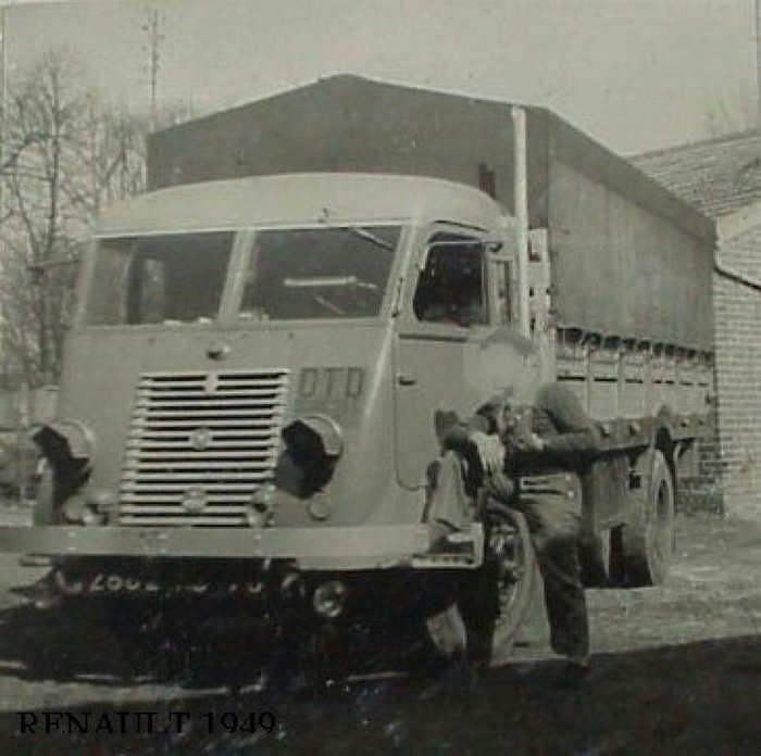 20180601101349-326312-800-renault1949.jpg