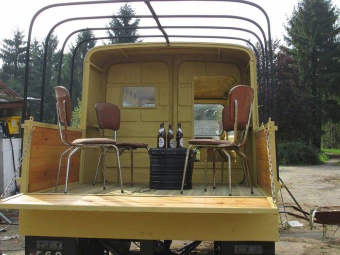 Godasse R2086 caisse arrière.JPG