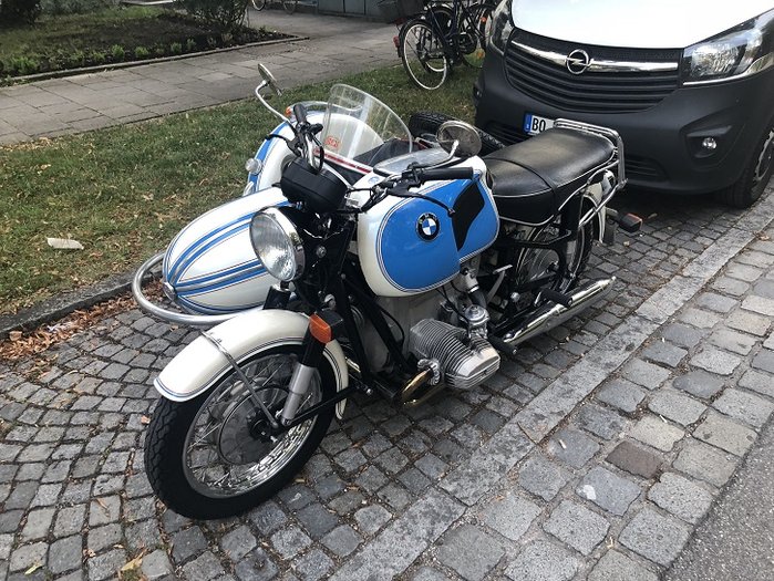 Side BMW 01.jpg