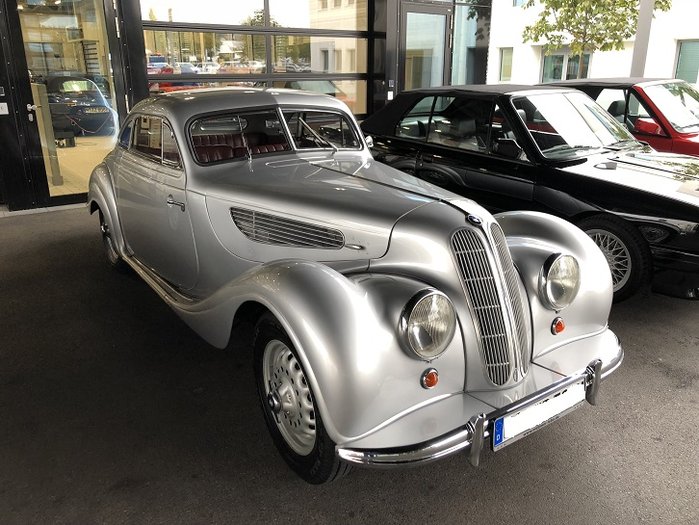 BMW Classic 02.jpg