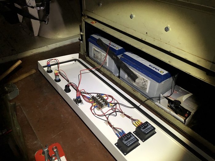 Batteries 02.jpg