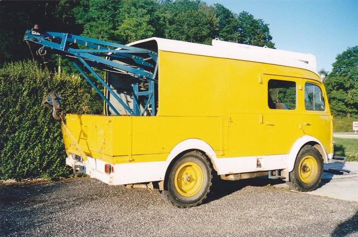 R. L 2004 - Copie.jpg