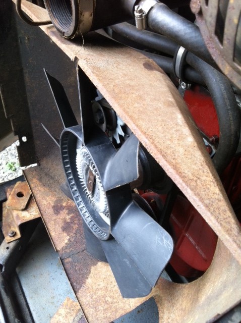 position dans capot.JPG