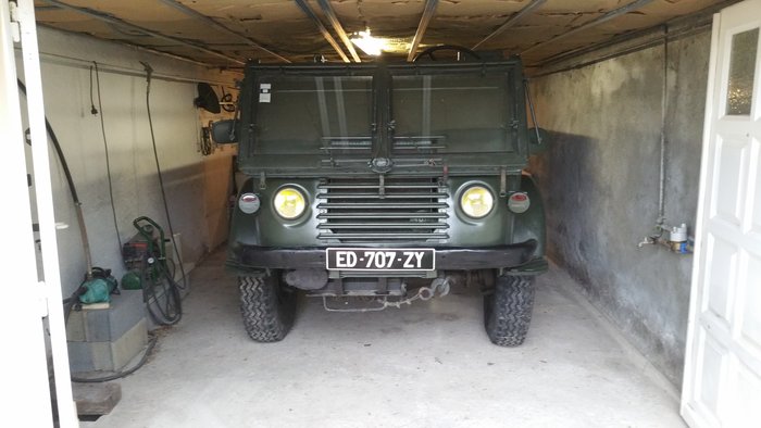 garage3.jpg