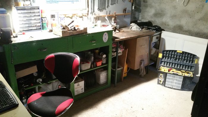 garage2.jpg