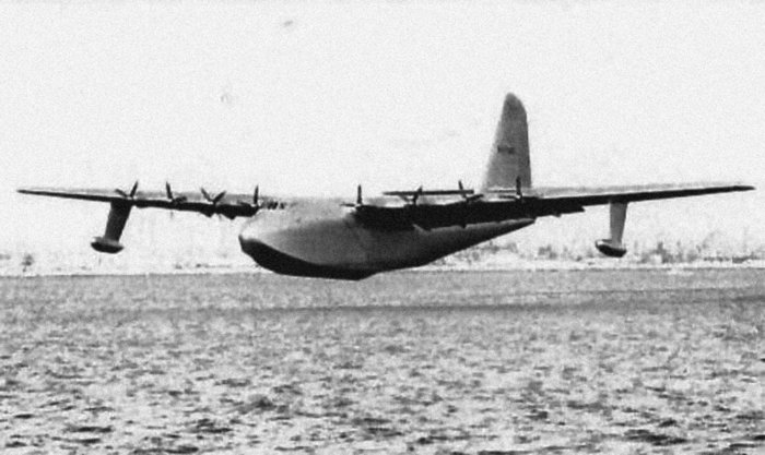 HighFlight-SpruceGoose2.jpg