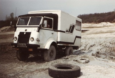 goelette met campercel wit1.jpg