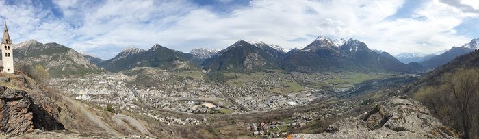 Panorama Briançon Avril 2021.jpg