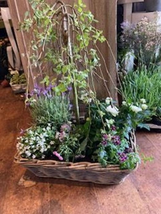 Composition florale pour Pierre62 28 avril 2021.jpg