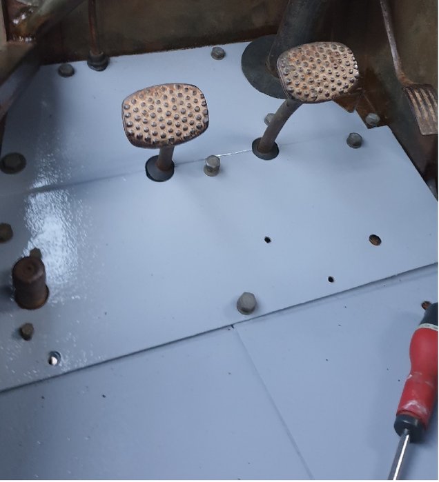 7 plancher rénové.jpg