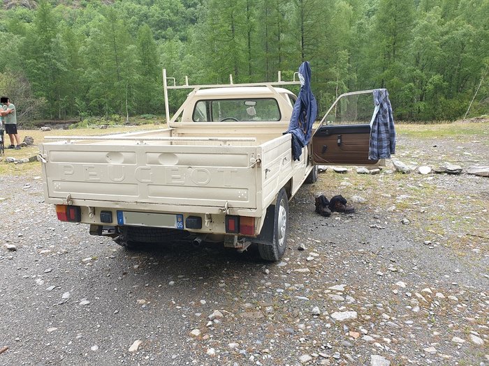 Pickup 05.jpg