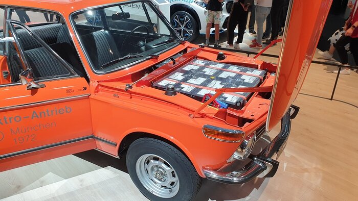 BMW 1602.jpg