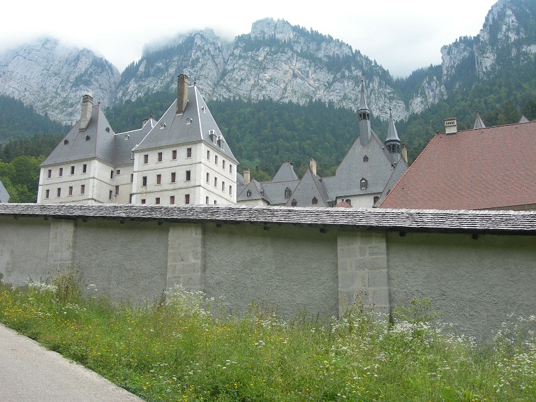 Chartreuse 01.jpg