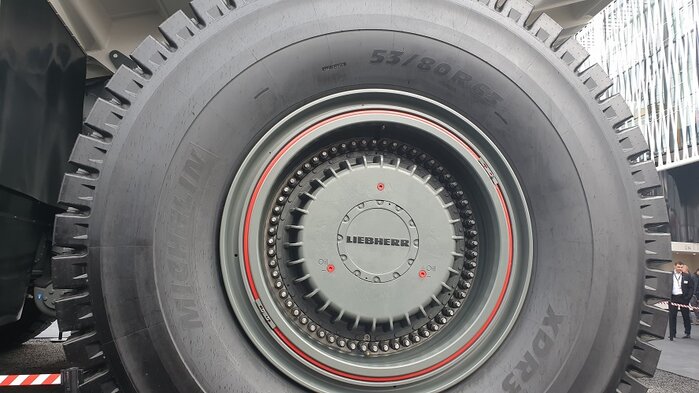 Bauma 01b.jpg