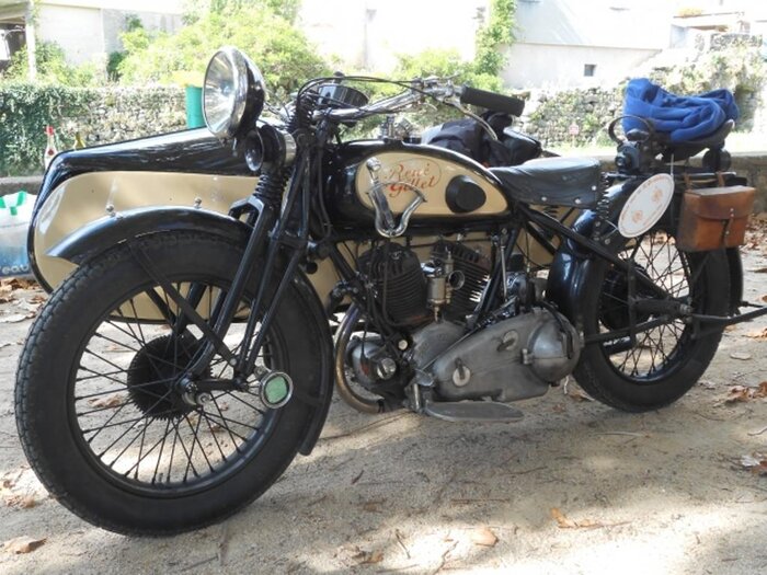 side René Gillet moto. Rallye Ardèche.jpg