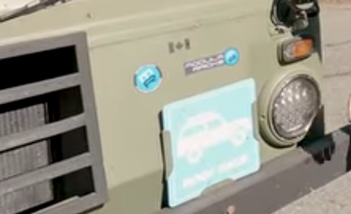 Screenshot_20231112_195606_YouTube.jpg