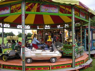 un_manege_pour_enfants-2.jpg