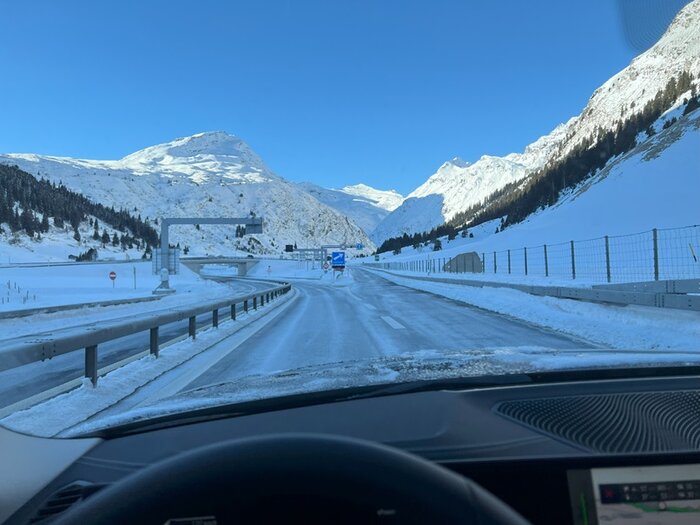 i4 01.jpg