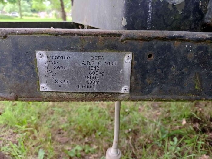 tonne a eau plaque.jpg