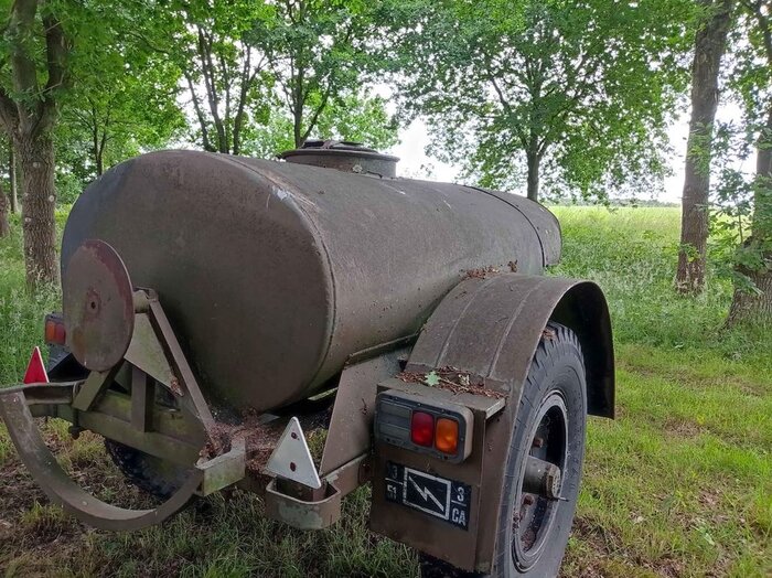 tonne a eau.jpg