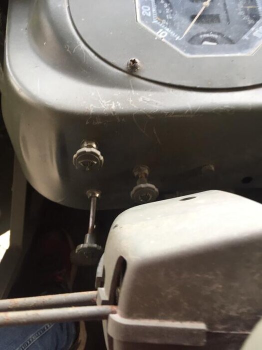 commande de phare r2087.jpg