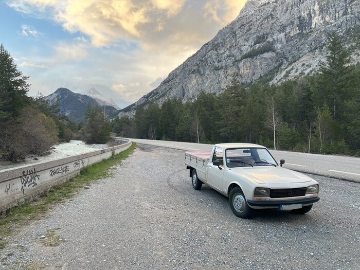 Pickup 01.jpg