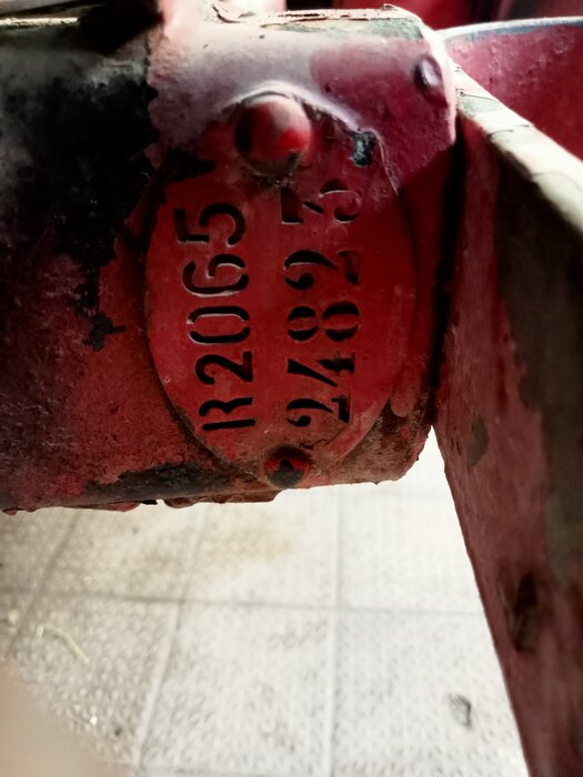 NO CHASSIS R 2065.jpg