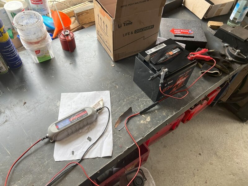 Batterie Lithium 12V 01.jpg