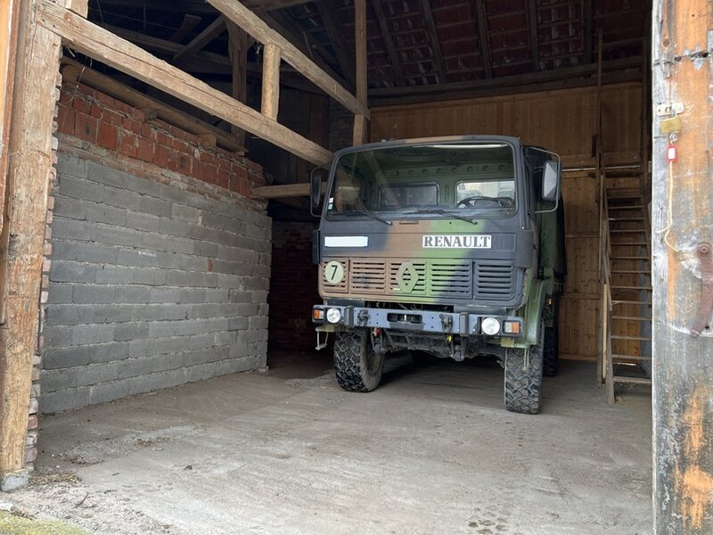TRM 02.jpg