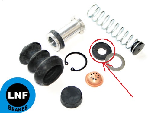 maitre cylindre r2087.jpg