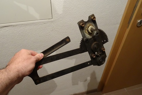lève vitre.jpg