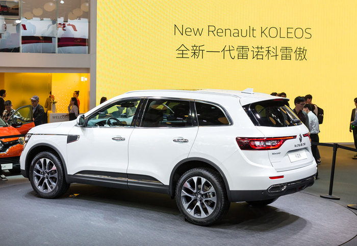 986069Koleos78profilAR760x525.jpg