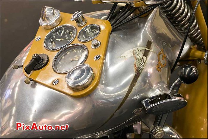 instrumentation-mgc-1935.jpg